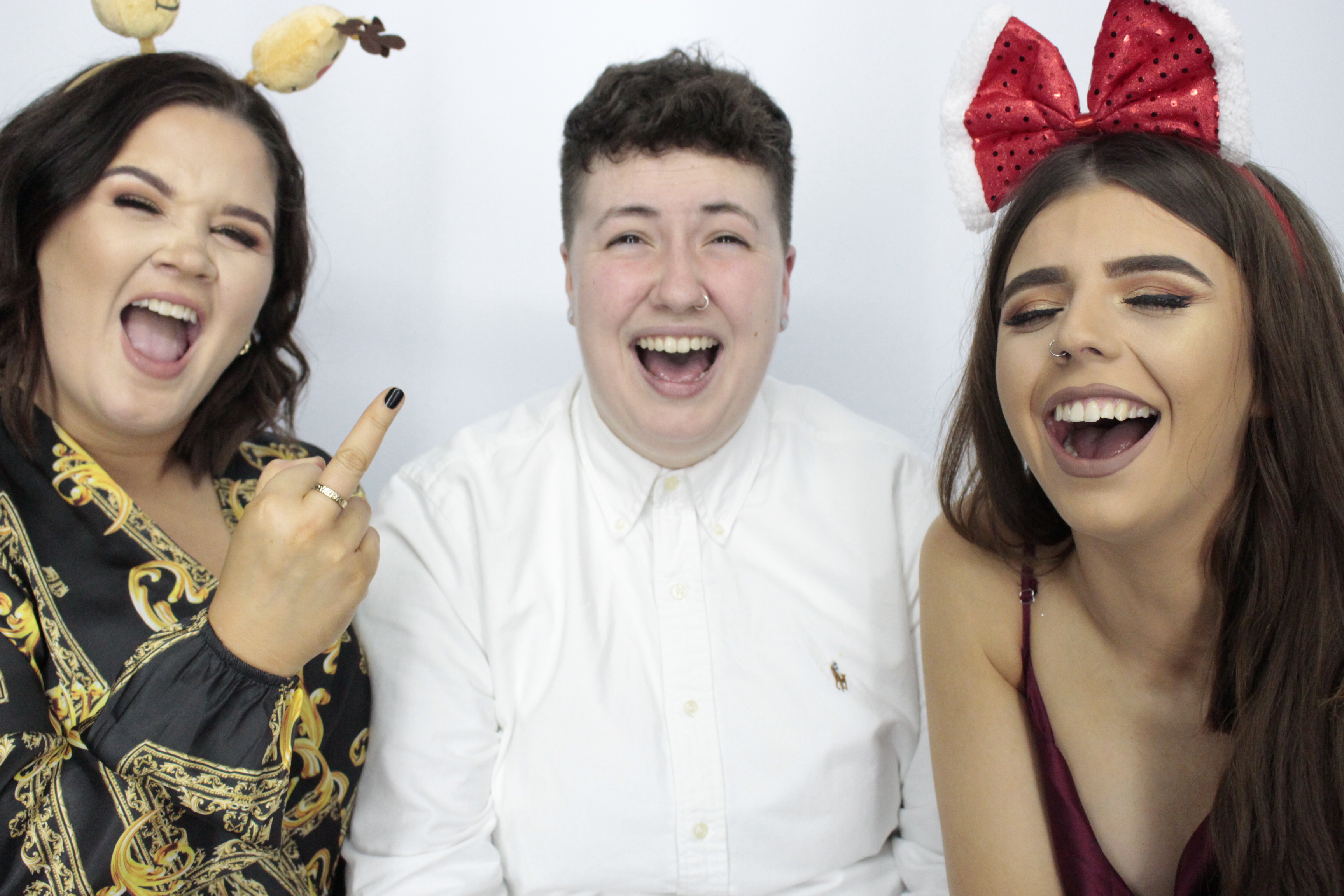 Fittleworth Medical Christmas Party | View more photos from the event at gallery.myphotoboothexperience.co.uk/u/MyPhotoBoothExperienceLtd/Fittleworth-Medical-Christmas-Party